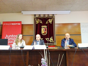 Ir a la noticia Aquara y la Fundación Disminuidos Físicos de Aragón firman un acuerdo colaborativo para la mejora de la empleabilidad.