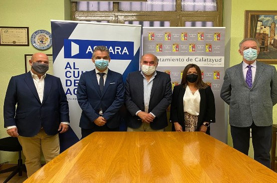 Ir a la noticia El Ayuntamiento y Aquara rubrican el acuerdo para la gestión del servicio municipal de agua por 20 años