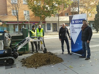 Ir a la noticia Aquara compensa  la huella de carbono generada  con una plantación de árboles en Zaragoza